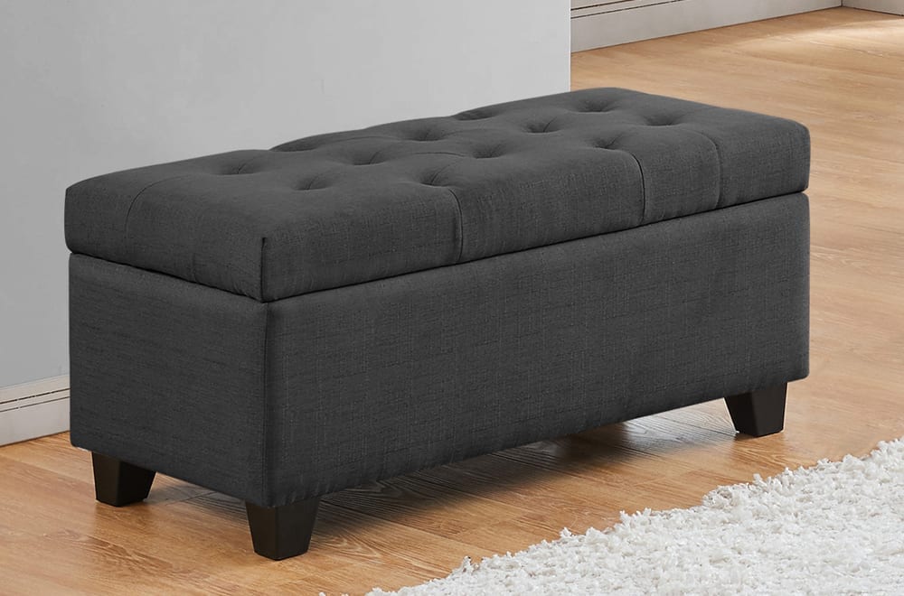 T826 Storage Bench